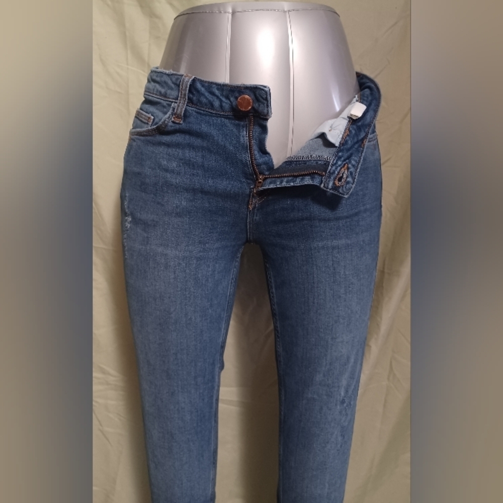 Zara Basic Denim Dept. Blue Skinny Jeans with Red and White Stripe - Picture 10 of 13